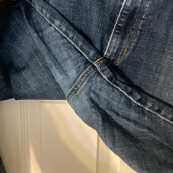 Levi’s classic bootcut blue jeans size 16 short cotton/poly blend with stretch - Picture 4 of 14